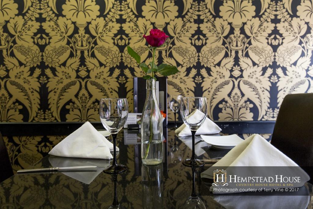 Hempstead House Hotel & Restaurant Ситтингбурн Экстерьер фото