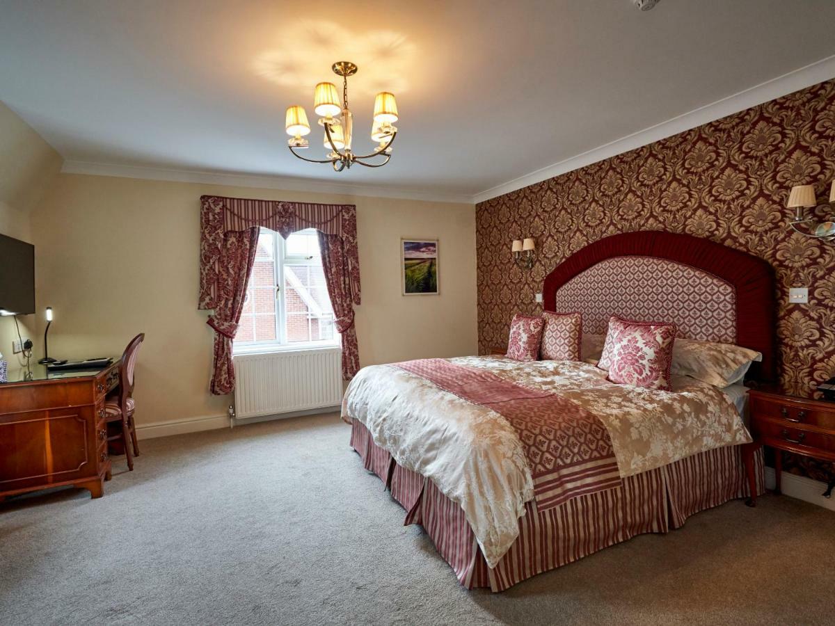 Hempstead House Hotel & Restaurant Ситтингбурн Экстерьер фото